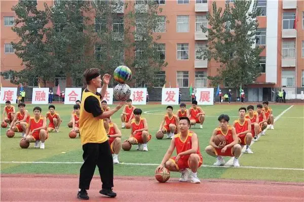 篮球训练英语怎么说呢怎么写单词_1
